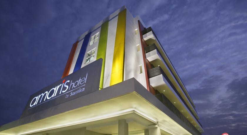 Amaris Hotel Cirebon Exterior foto